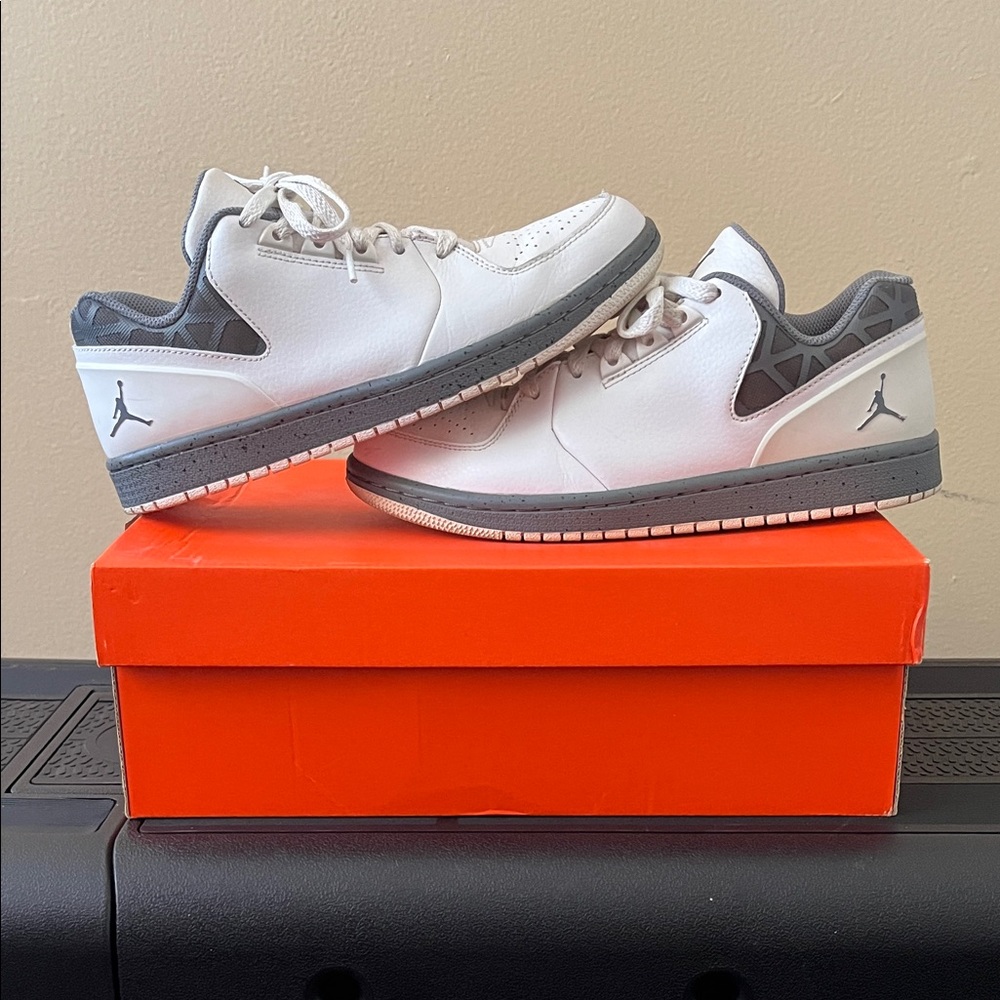 Jordan Men's White and Gray Sneakers